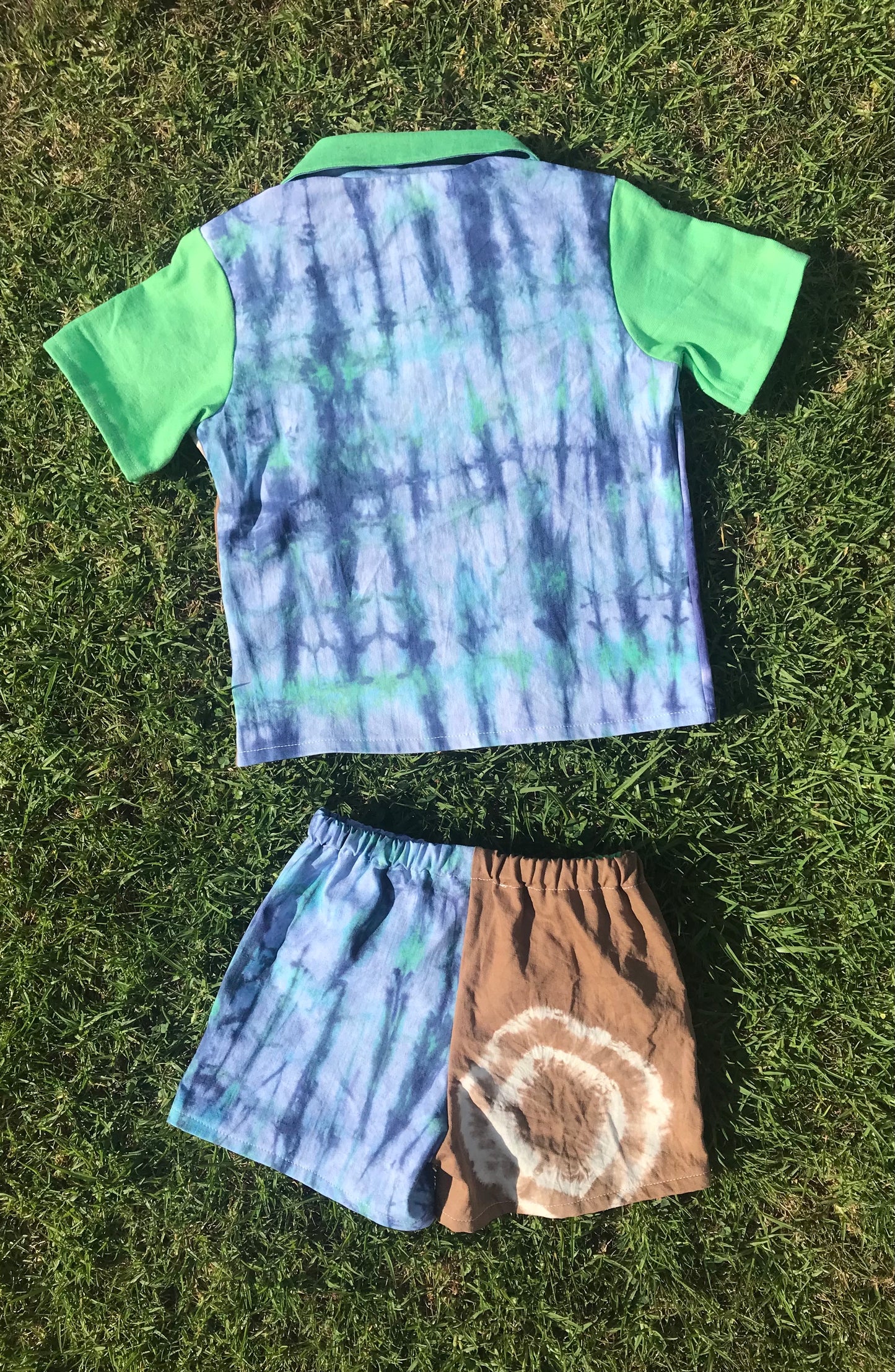 Groovy Threads Set Size 4-5 Years